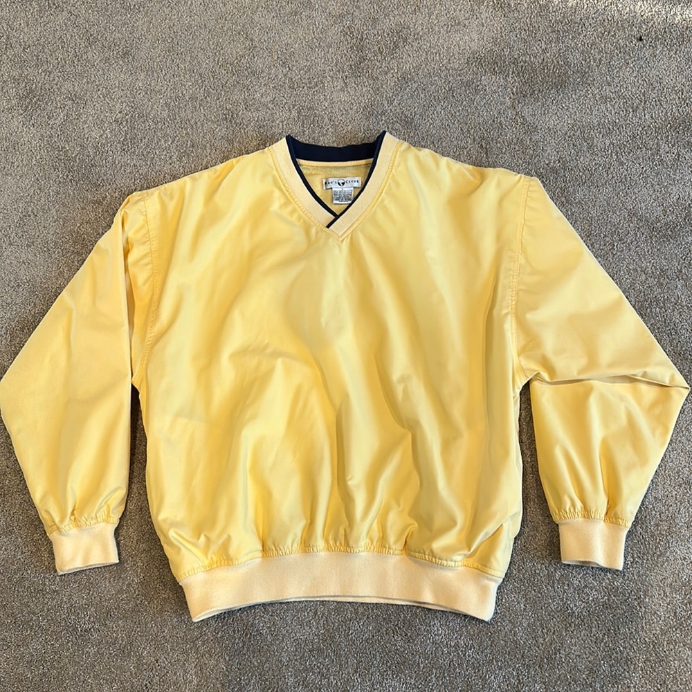 Yellow lightweight pullover